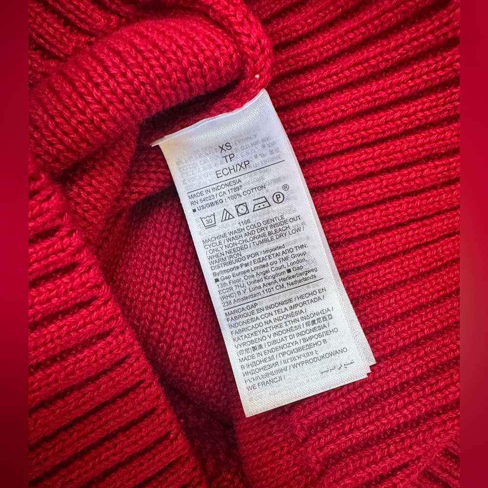 BNWT Gap Cableknit sweater sz XS - Picture 5 of 5